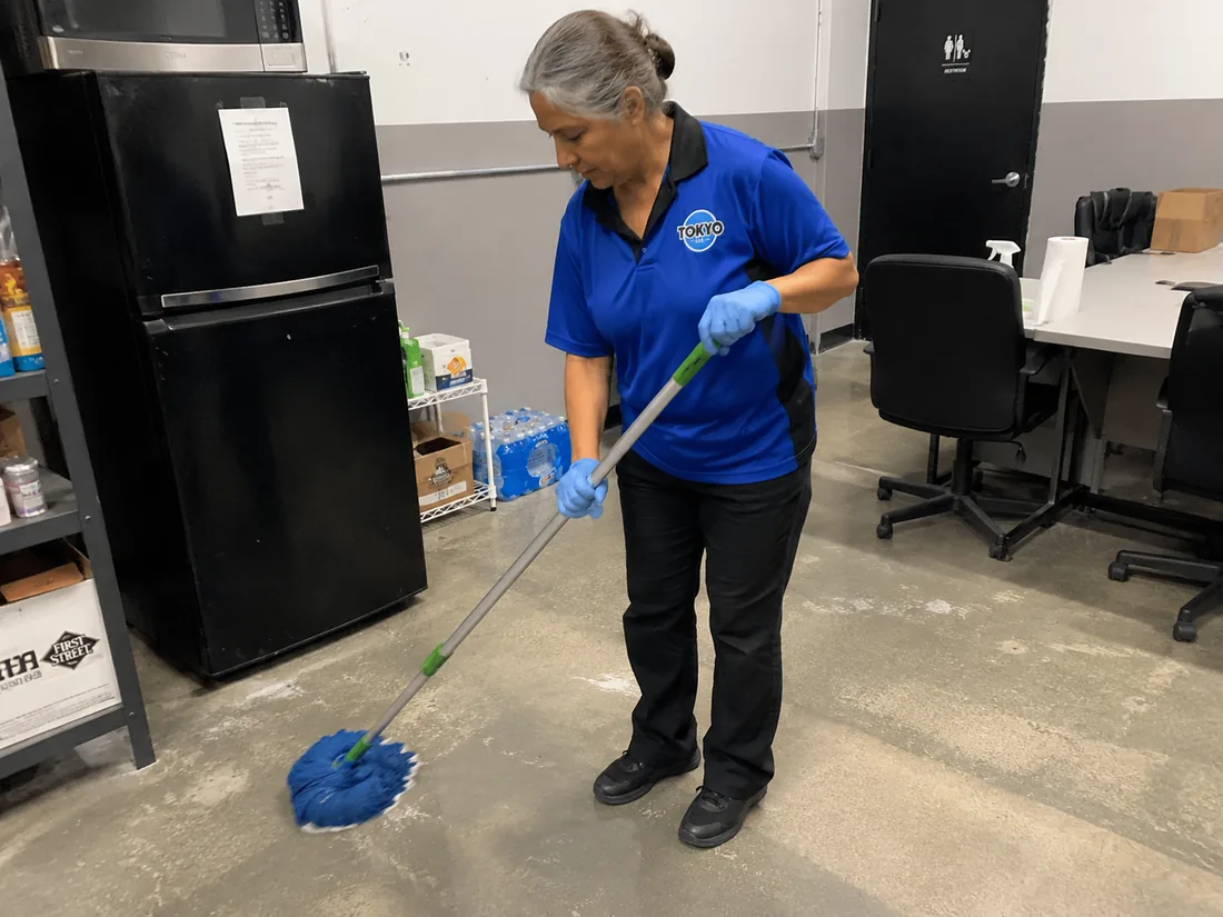 Tokyo LLC commercial service project